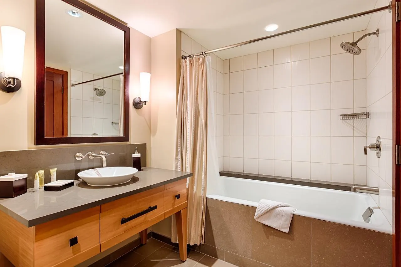 Fifth Floor Upgraded Villa With Sunset View - Beach Tower At Ko Olina Beach Villas Resort Kapolei