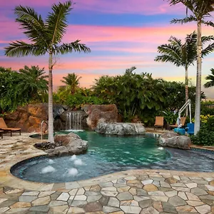 4* Hotel Embassy By Hilton Oahu - Free Breakfast
